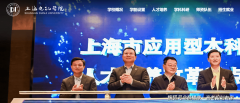 看着同窗为考研二和焦头烂额